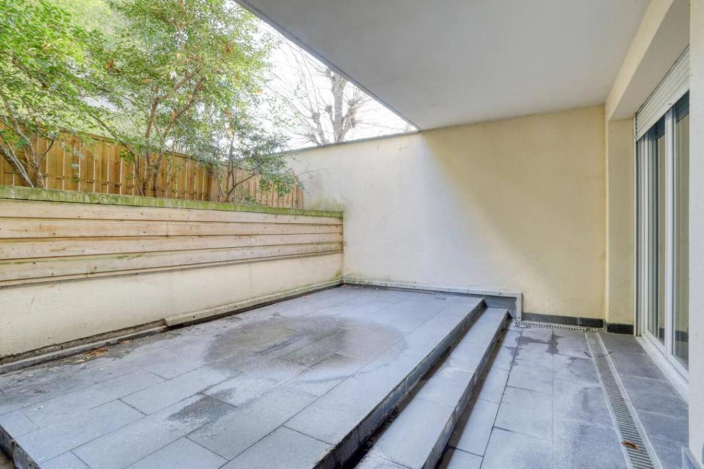 Comme Chez Vous Appartement 2 Chambres 楠泰尔 外观 照片