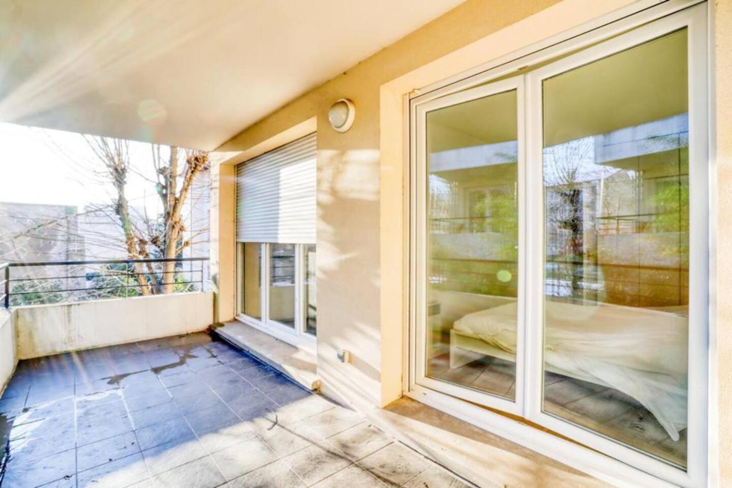 Comme Chez Vous Appartement 2 Chambres 楠泰尔 外观 照片